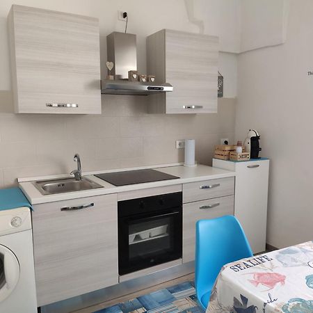 Tra Il Mare E Il Borgo - Pulsano Apartment Exterior photo